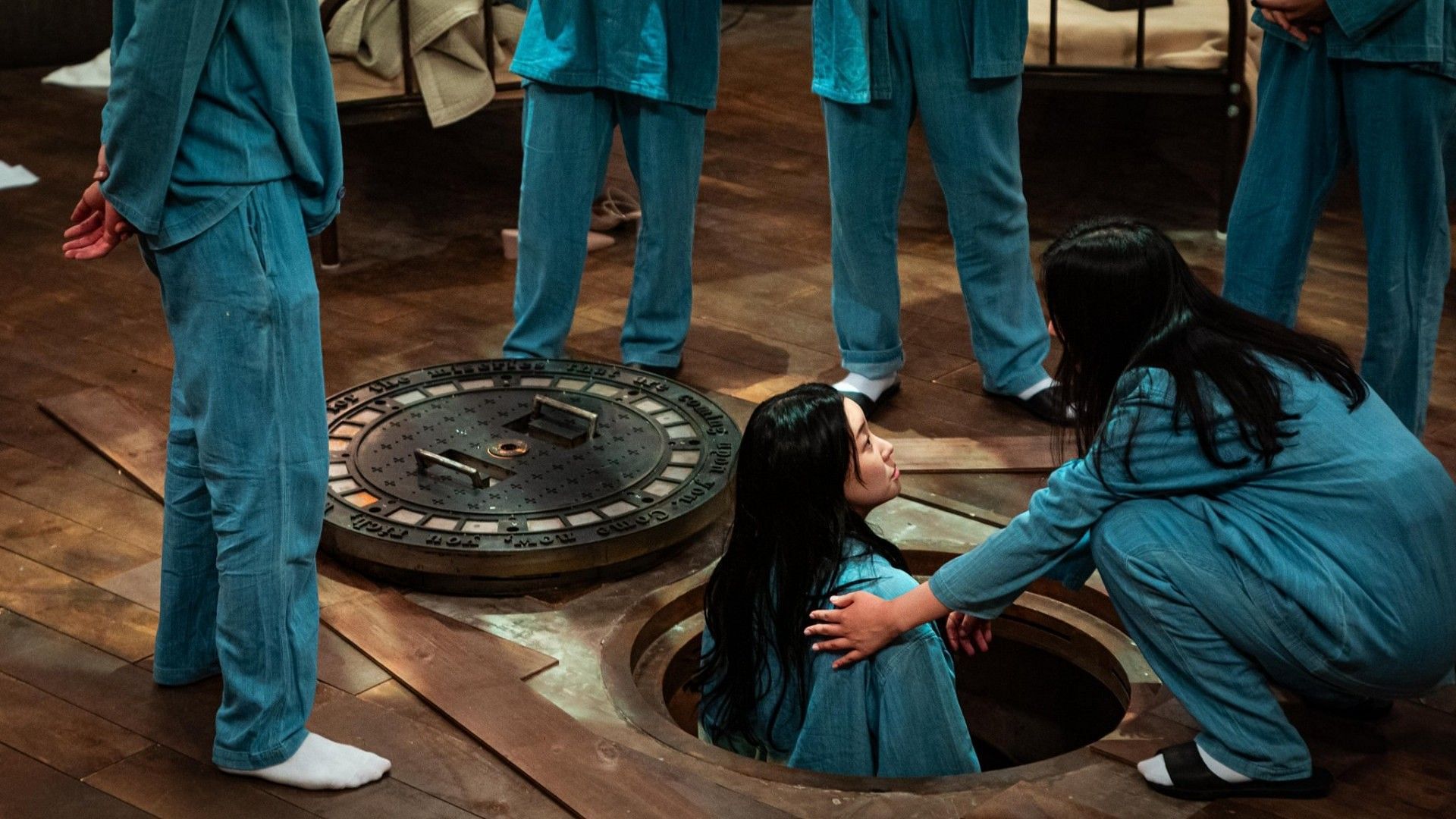 Way to secret chamber in prison in The Devil's Plan 2 (Image via Netflix)